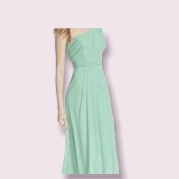 DAVID’S Bridal asymmetrical neck beaded dress with side slit. Size 8 - Picture 1 of 6